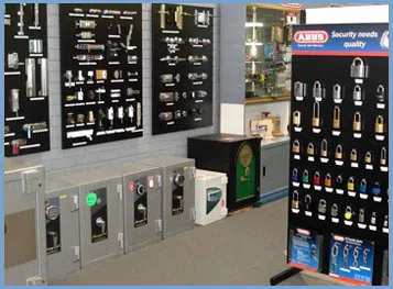 Lock Key Shop Cleveland, OH 216-606-9139 Lock Key Shop Cleveland, OH 216-606-9139 - 56-8
